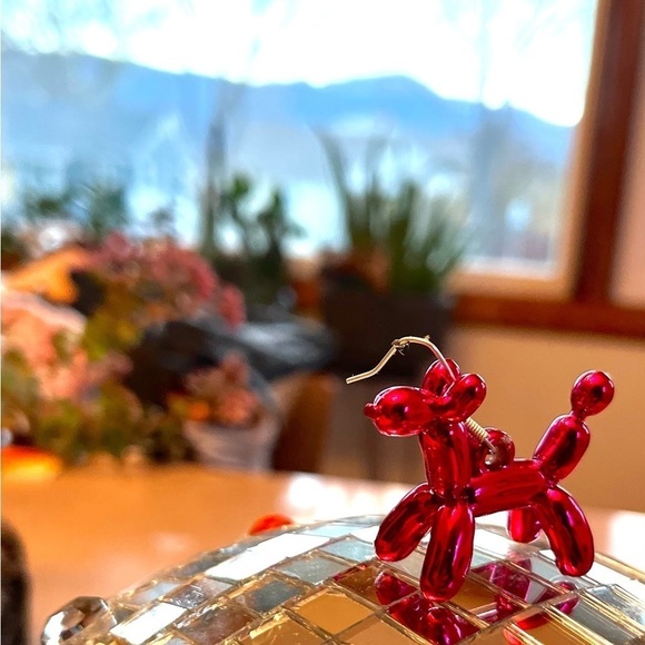 BALLOON DOG EARRINGS - Picture 1 of 8